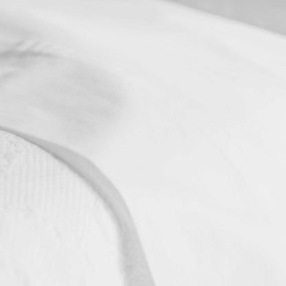 Split Sets: The Classic Hotel Sheet