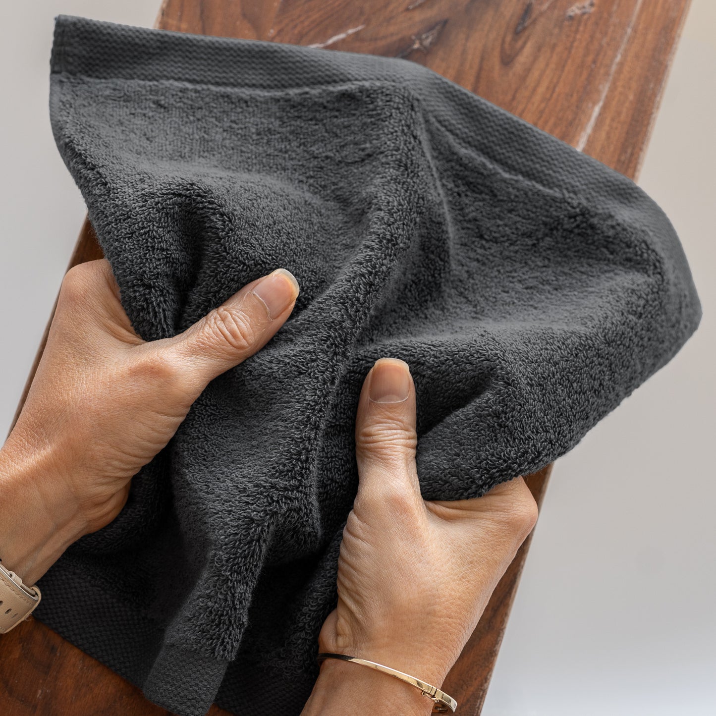 New! Capri Makeup Travel Bag + Two Face Cloths