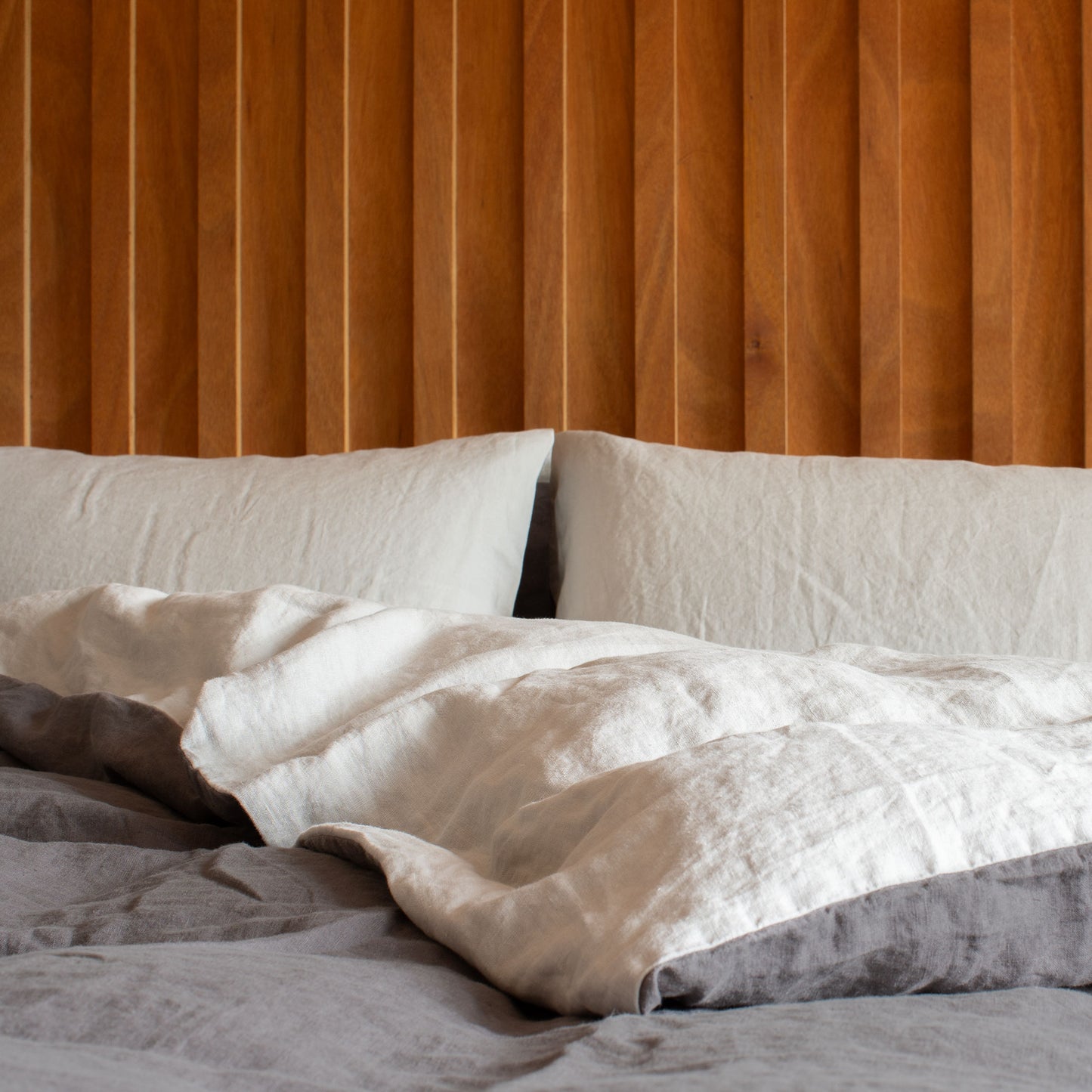 Odds & Sods: Linen Duvet Cover Set Charcoal/Riverstone